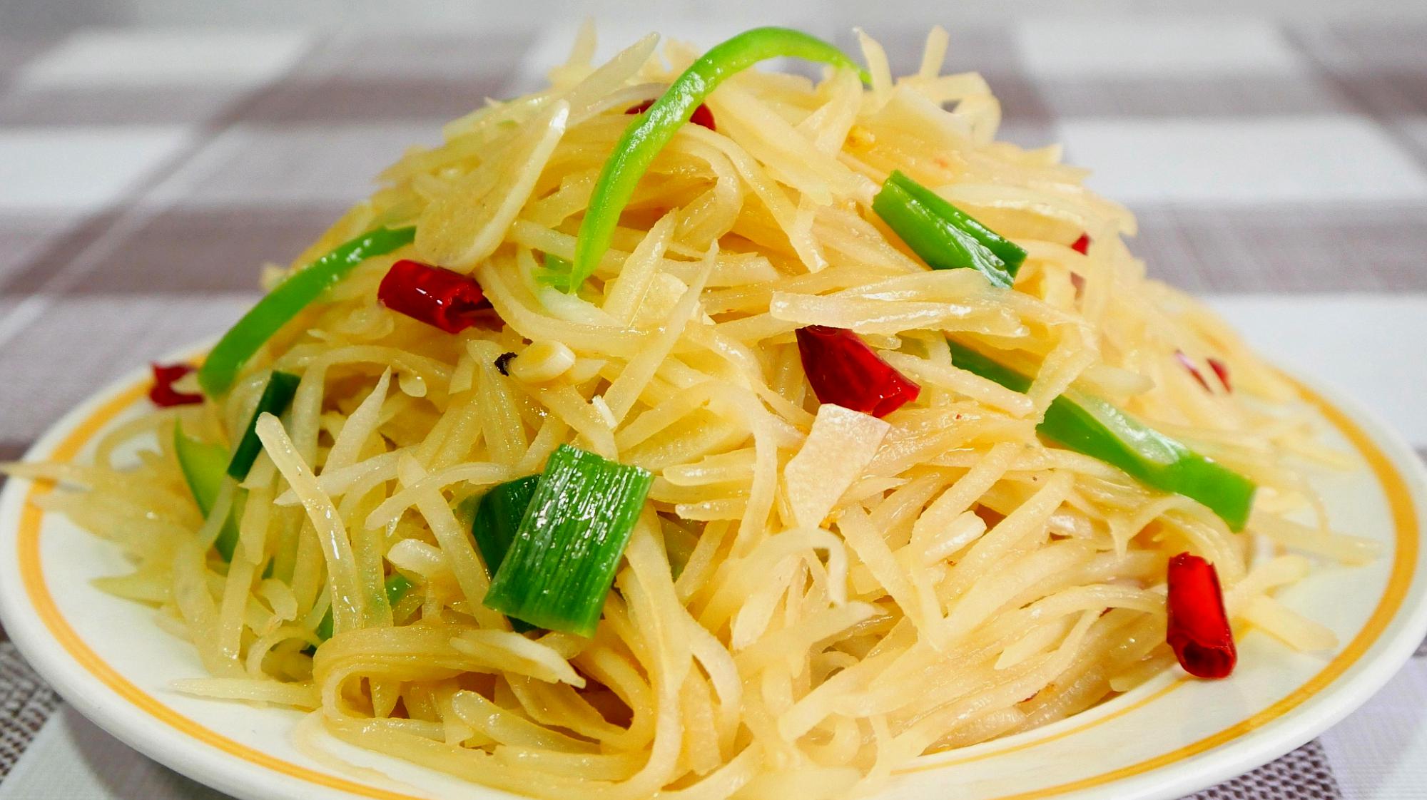 土豆丝炒饭